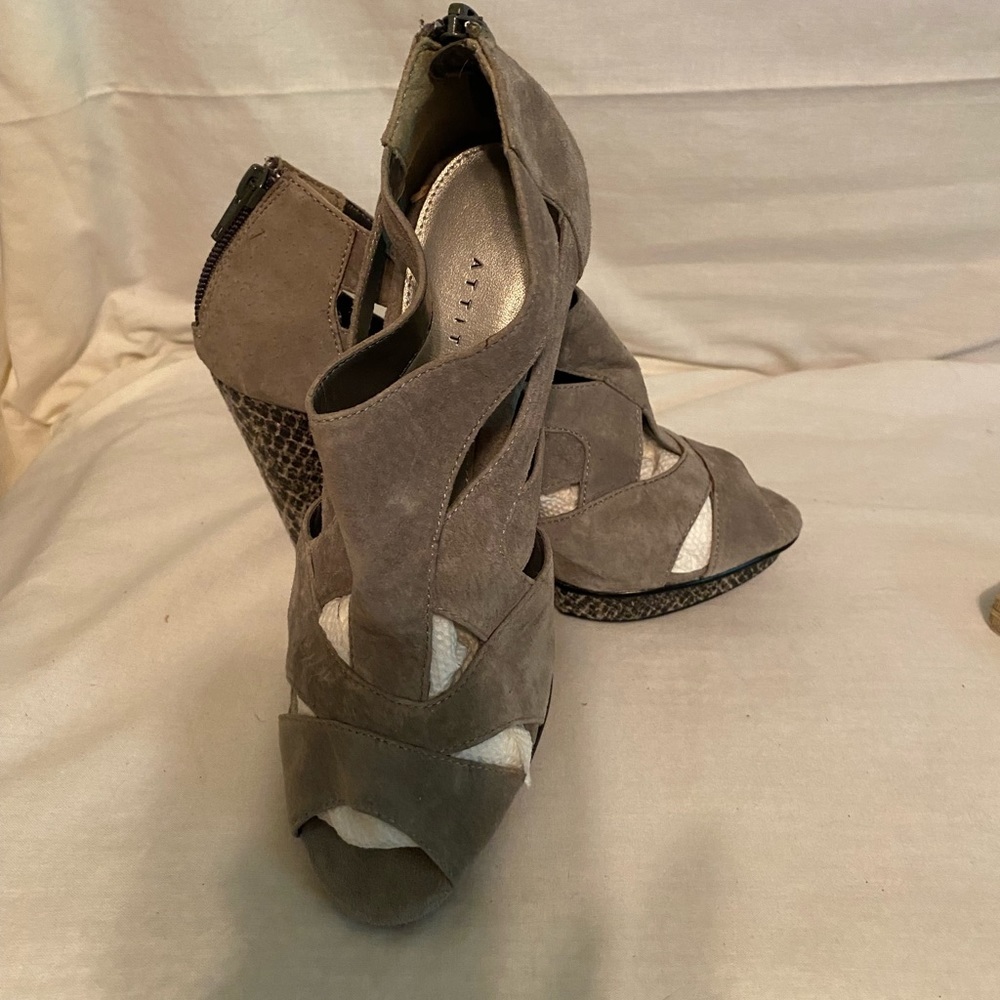 Attitude size 6 strapy grey heels